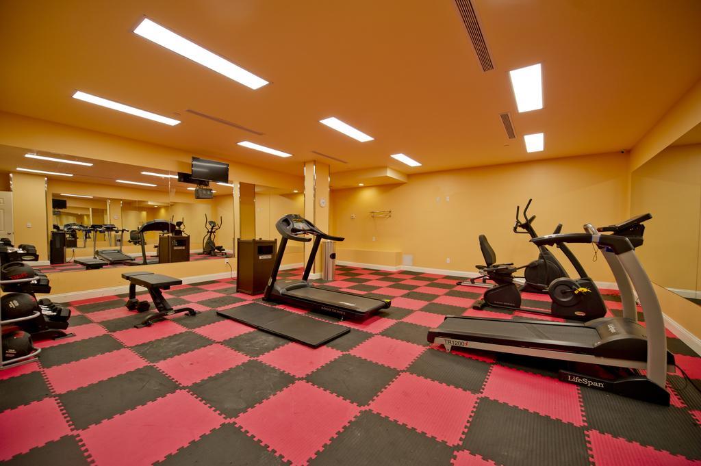 Howard Johnson By Wyndham Long Island City Ню Йорк Екстериор снимка