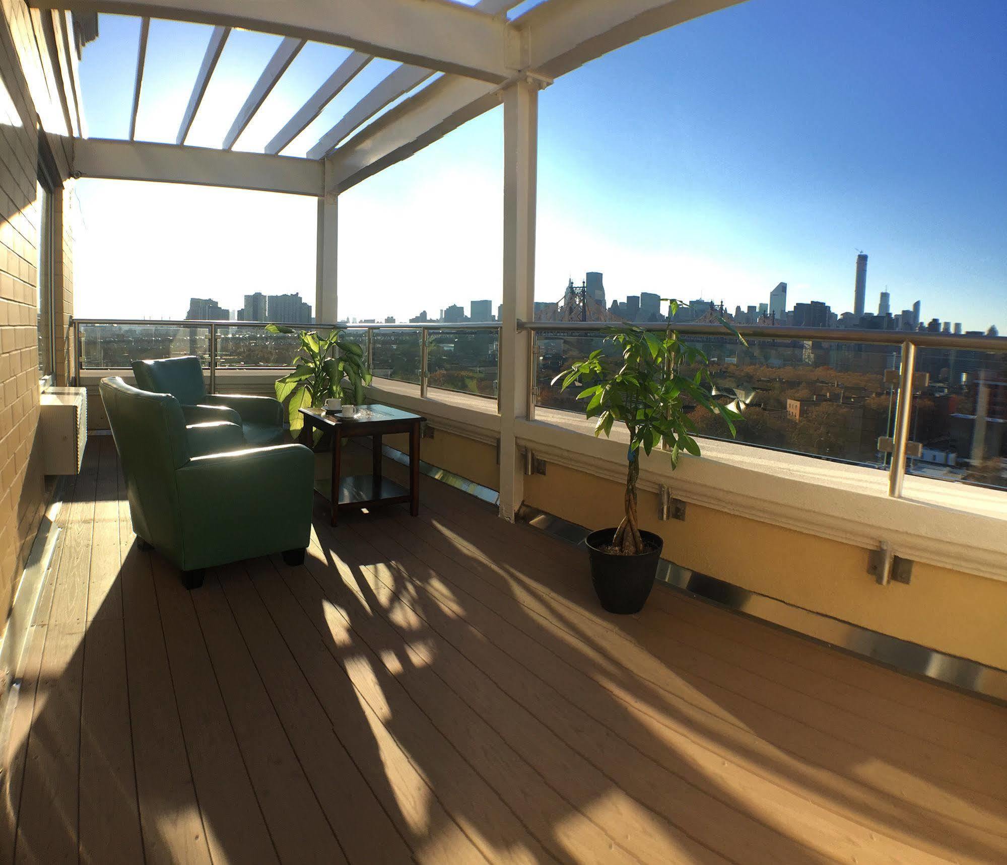 Howard Johnson By Wyndham Long Island City Ню Йорк Екстериор снимка