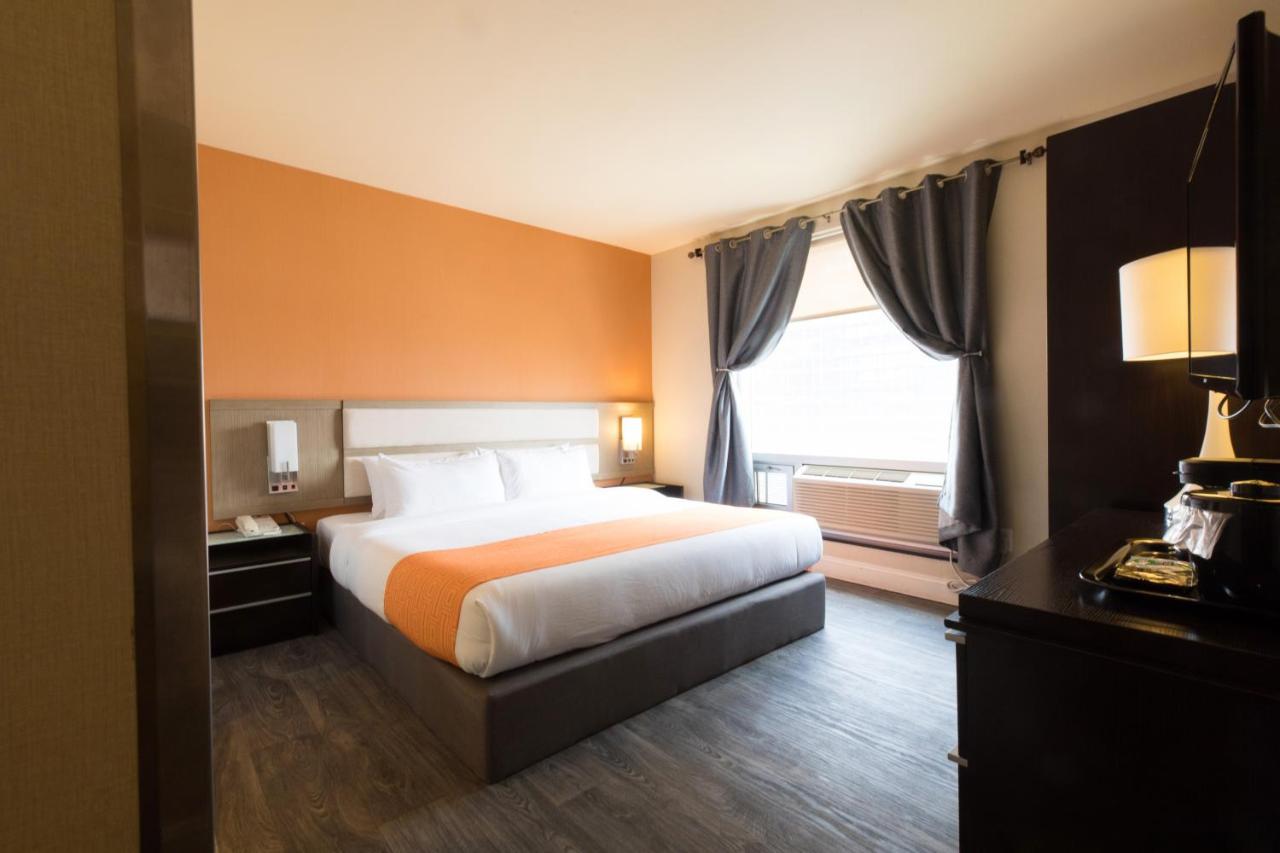 Howard Johnson By Wyndham Long Island City Ню Йорк Екстериор снимка