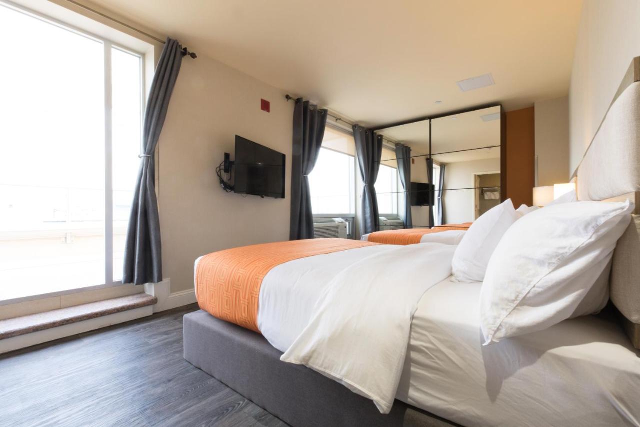 Howard Johnson By Wyndham Long Island City Ню Йорк Екстериор снимка